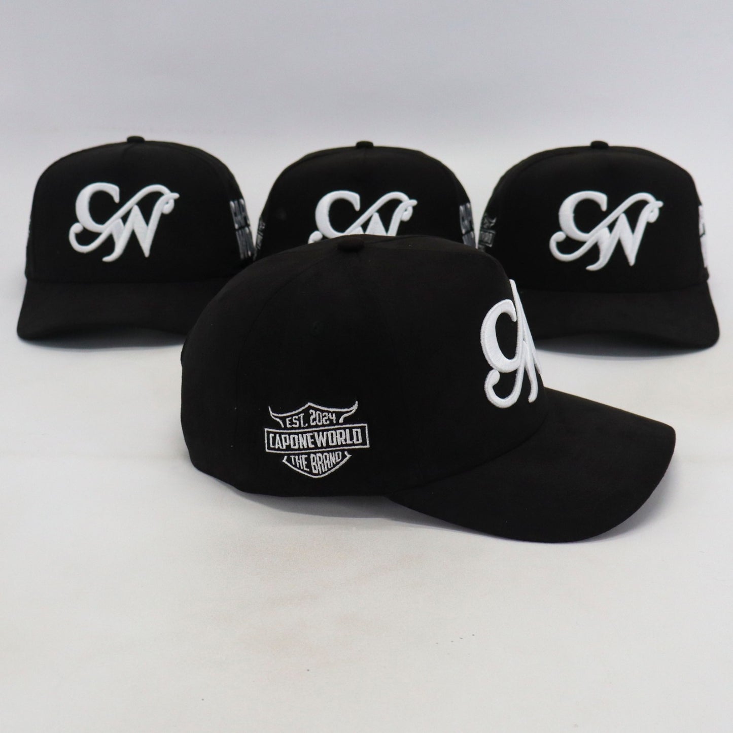 BLACK & WHITE “CAPONE WORLD” SNAPBACK A-FRAME